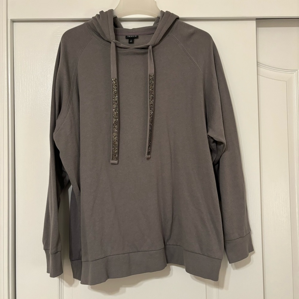 Torrid bling pull over sweatshirt light purple/gray color size 4